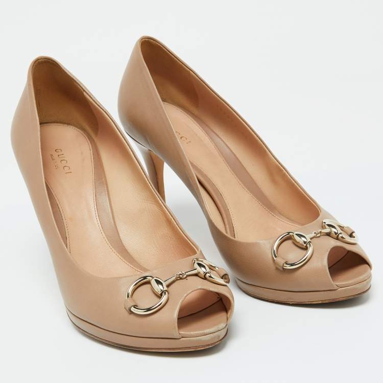 Pre Owned Gucci Beige Leather New Hollywood Horsebit Peep Toe Pumps Size 41