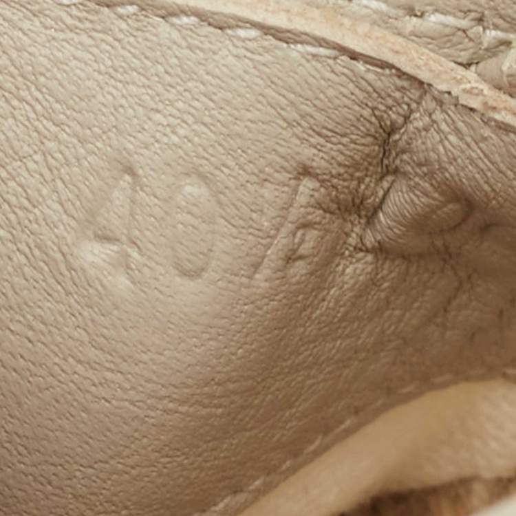 Pre Owned Gucci Cream Canvas GG Espadrille Flats 40.5