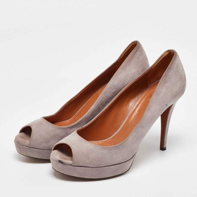 Pre Owned Gucci Light Grey Suede Peep Toe Platform Pumps Size 39