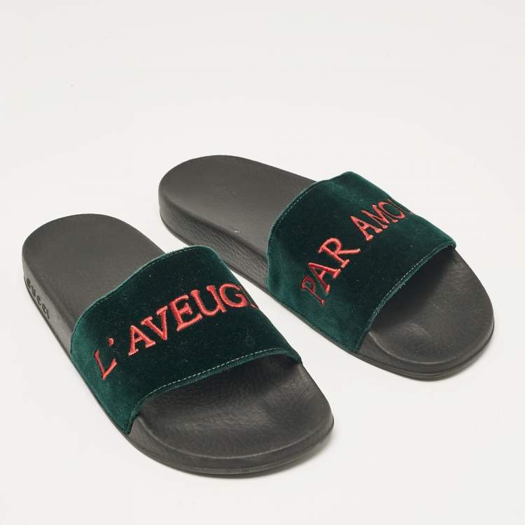 Pre Owned Gucci Green Velvet Embroidered L'aveugle Par Amour Slides Size 39
