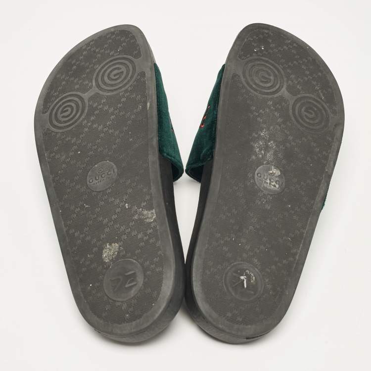 Pre Owned Gucci Green Velvet Embroidered L'aveugle Par Amour Slides Size 39