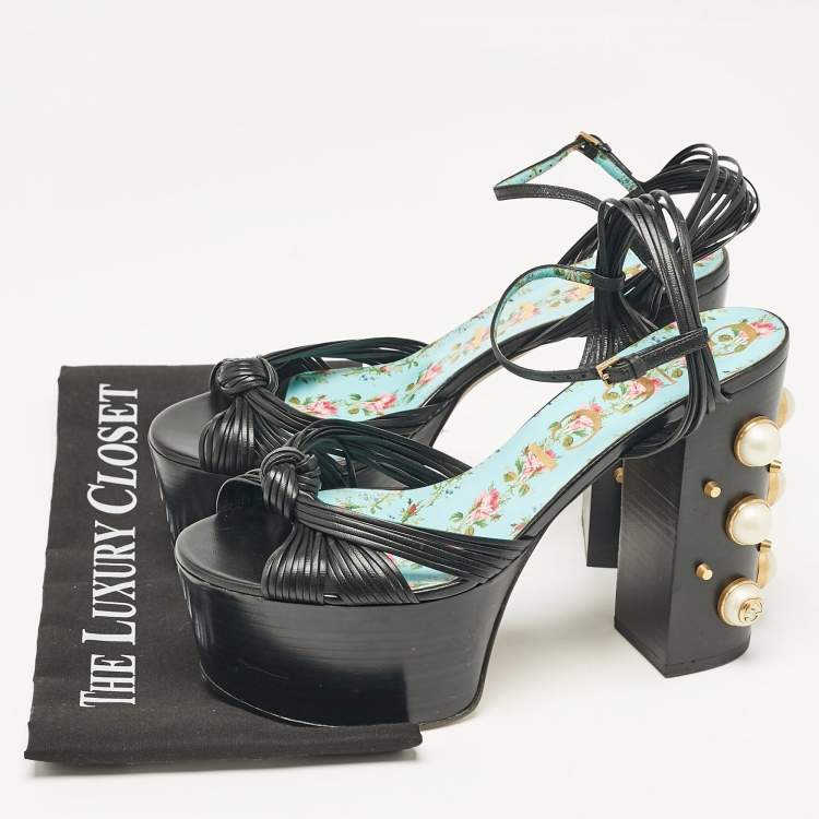 Pre Owned Gucci Black Leather Pearl & Stud Embellished Platform Sandals Size 39