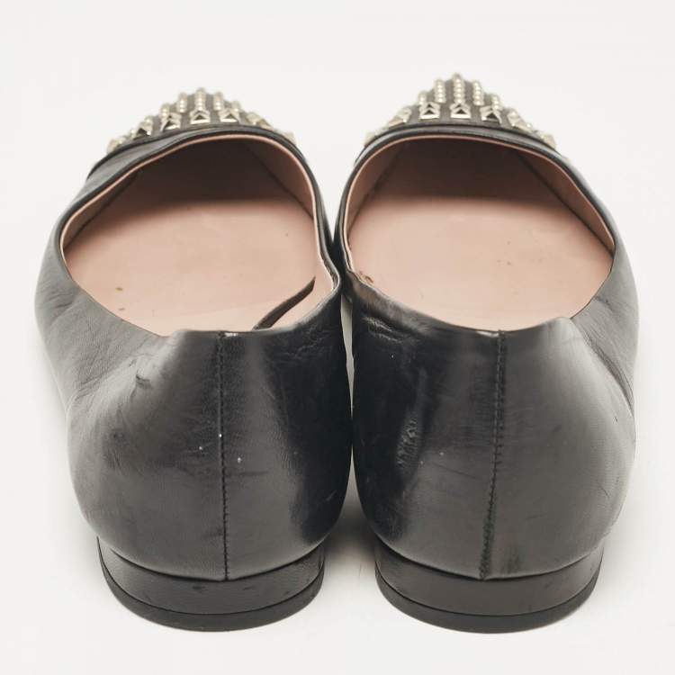 Pre Owned Gucci Black Leather Studded Cap Toe Ballet Flats Size 39
