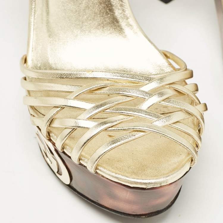 Pre Owned Gucci Gold Leather Platform Ankle Strap Sandals Size 38