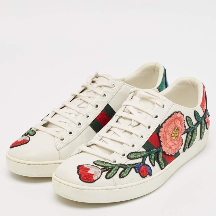 Pre Owned Gucci White Leather and Python Embossed Ace Low Top Sneakers Size 39