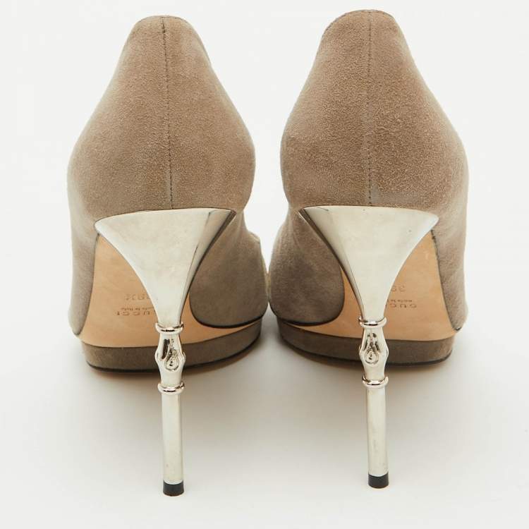 Pre Owned Gucci Grey Suede Bamboo Heel Open Toe Pumps Size 39.5