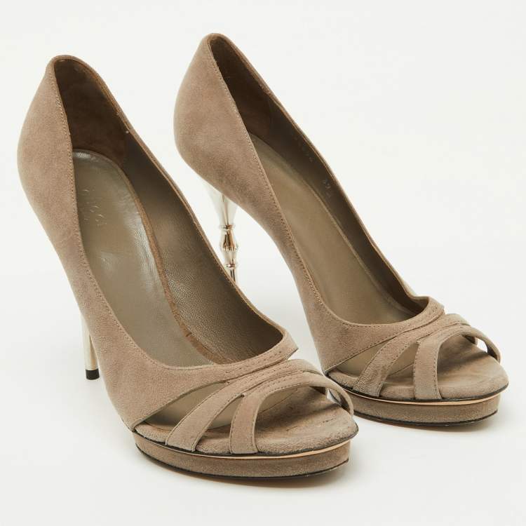 Pre Owned Gucci Grey Suede Bamboo Heel Open Toe Pumps Size 39.5