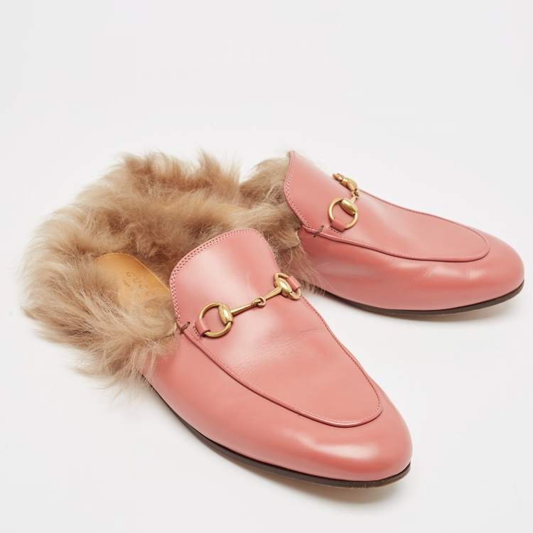 Pre Owned Gucci Pink Leather and Fur Princetown Mules Size 38.5