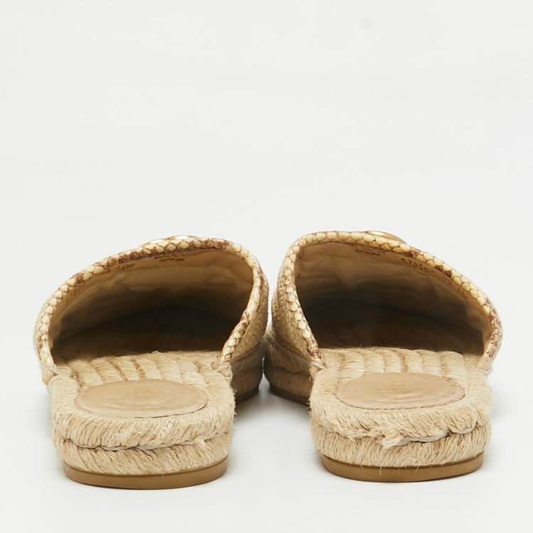 مملوكة مسبقًا Gucci Beige Matelasse Raffia GG Marmont Espadrille Mules Size 38
