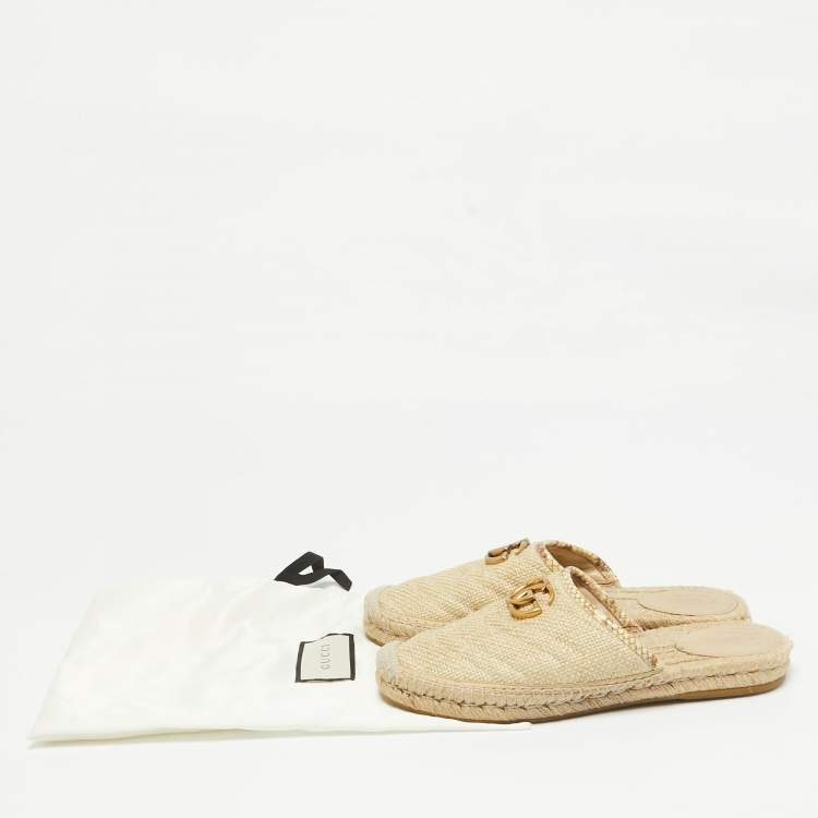 مملوكة مسبقًا Gucci Beige Matelasse Raffia GG Marmont Espadrille Mules Size 38