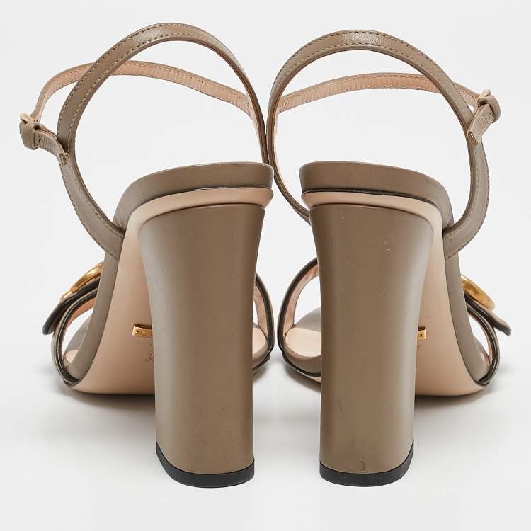 Pre Owned Gucci Grey Leather Horsebit Ankle Strap Sandals Size 39