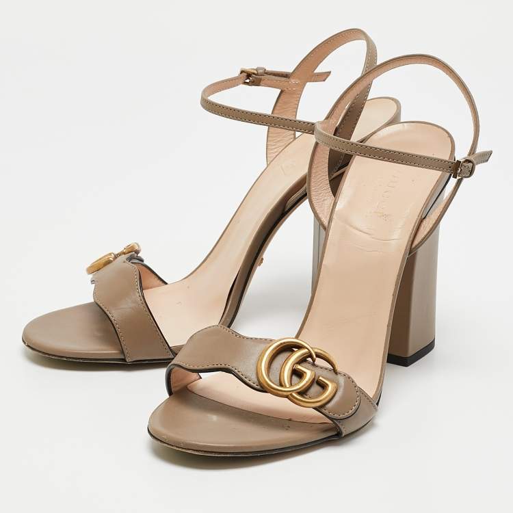 Pre Owned Gucci Grey Leather Horsebit Ankle Strap Sandals Size 39