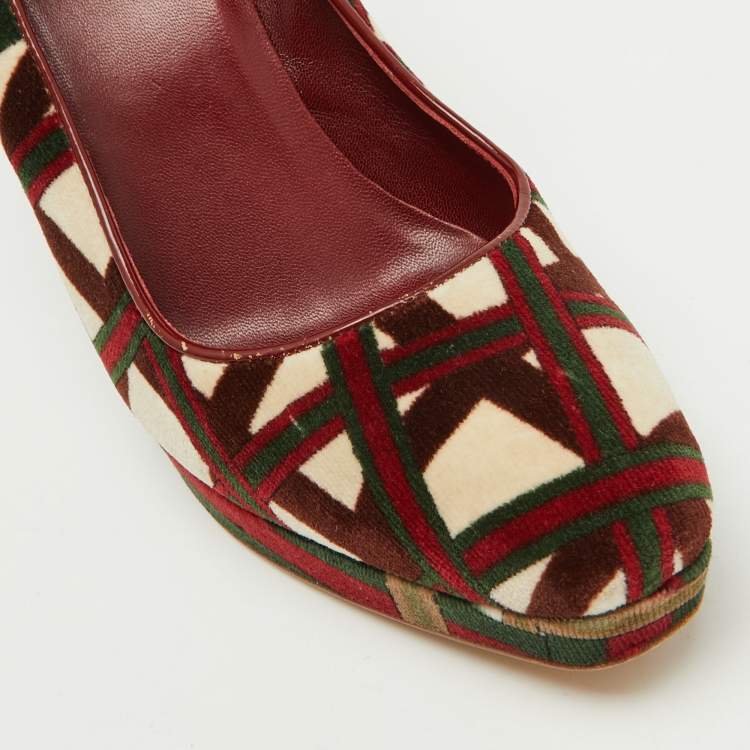 Pre Owned Gucci Multicolor Pattern Velvet Platform Wedge Pumps Size 39.5