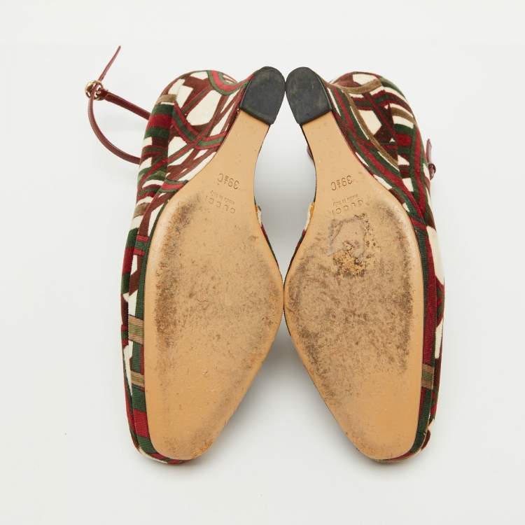 Pre Owned Gucci Multicolor Pattern Velvet Platform Wedge Pumps Size 39.5