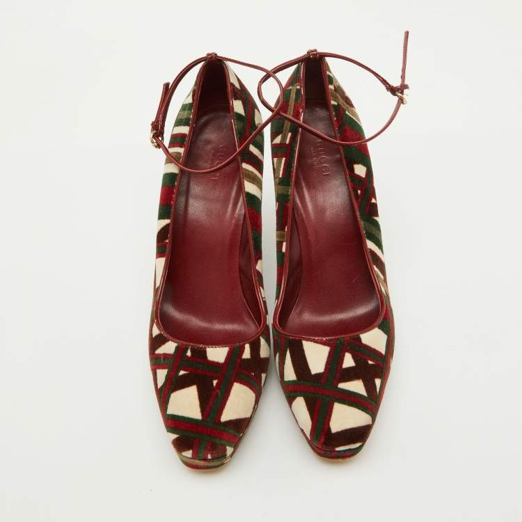 Pre Owned Gucci Multicolor Pattern Velvet Platform Wedge Pumps Size 39.5