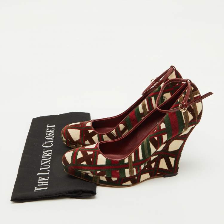 Pre Owned Gucci Multicolor Pattern Velvet Platform Wedge Pumps Size 39.5