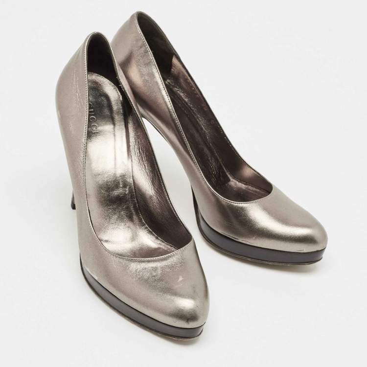 Pre Owned Gucci Metallic Leather Platform Pumps Size 38