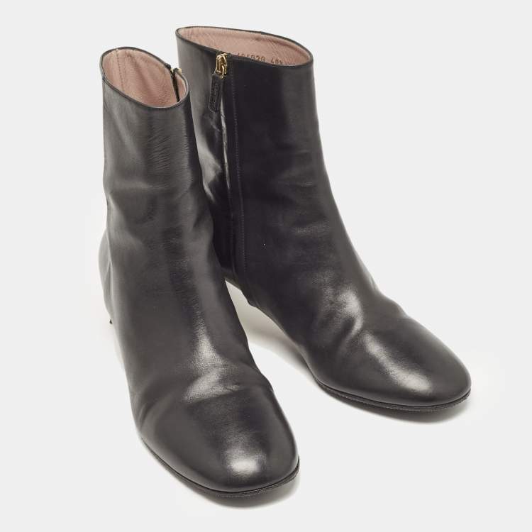 Pre Owned Gucci Black Leather Diamond Heel Ankle Boots Size 40.5