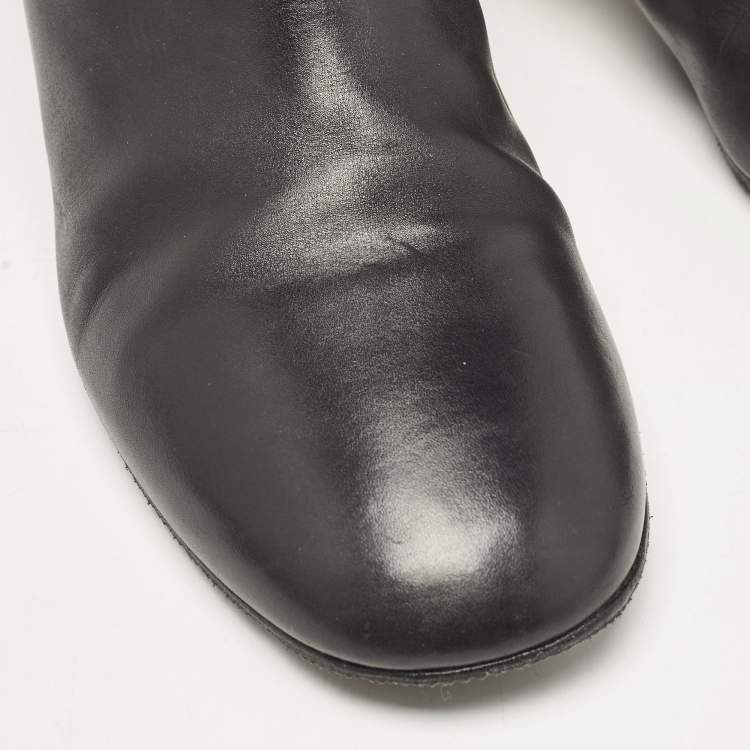Pre Owned Gucci Black Leather Diamond Heel Ankle Boots Size 40.5
