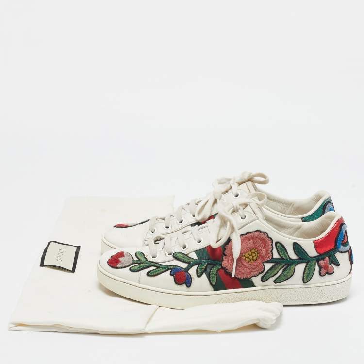 Pre Owned Gucci White Leather and Python Embossed Ace Low Top Sneakers Size 38.5
