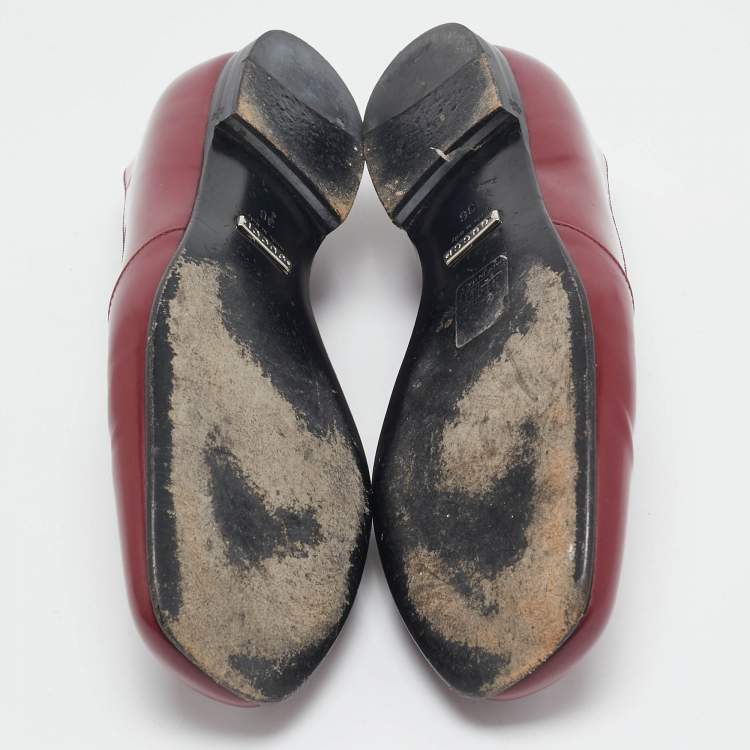 Pre Owned Gucci Red Patent Leather Horsebit Slip On Loafers Size 36