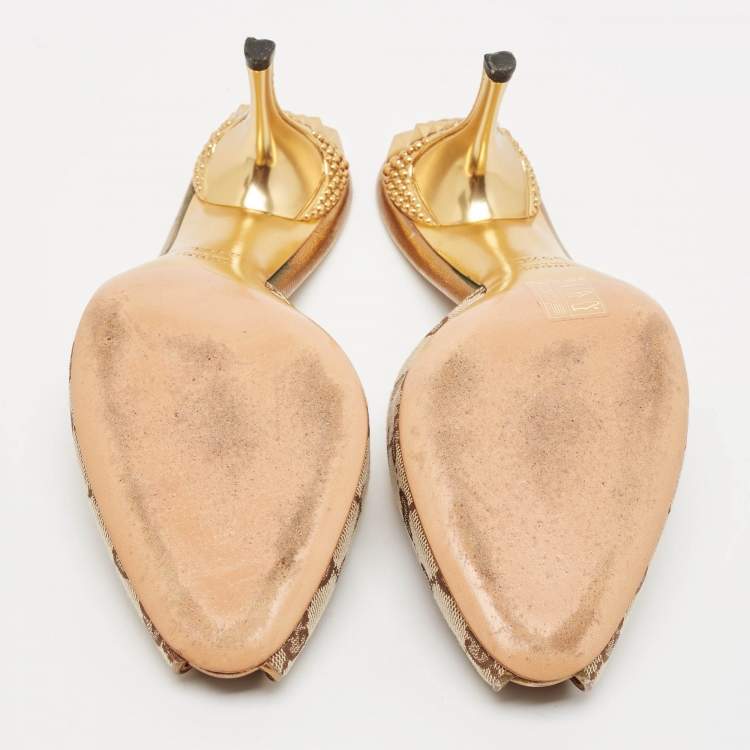 Pre Owned Gucci Beige GG Canvas Studded Heel Peep Toe Mules Size 39.5
