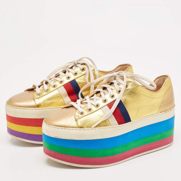 مملوكة مسبقًا Gucci Metallic Gold Leather Peggy Sneakers Size 38