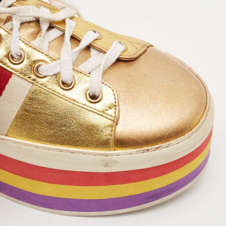 مملوكة مسبقًا Gucci Metallic Gold Leather Peggy Sneakers Size 38