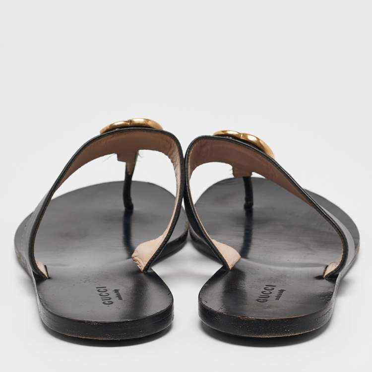 Pre Owned Gucci Black Leather GG Marmont Thong Flats Size 40