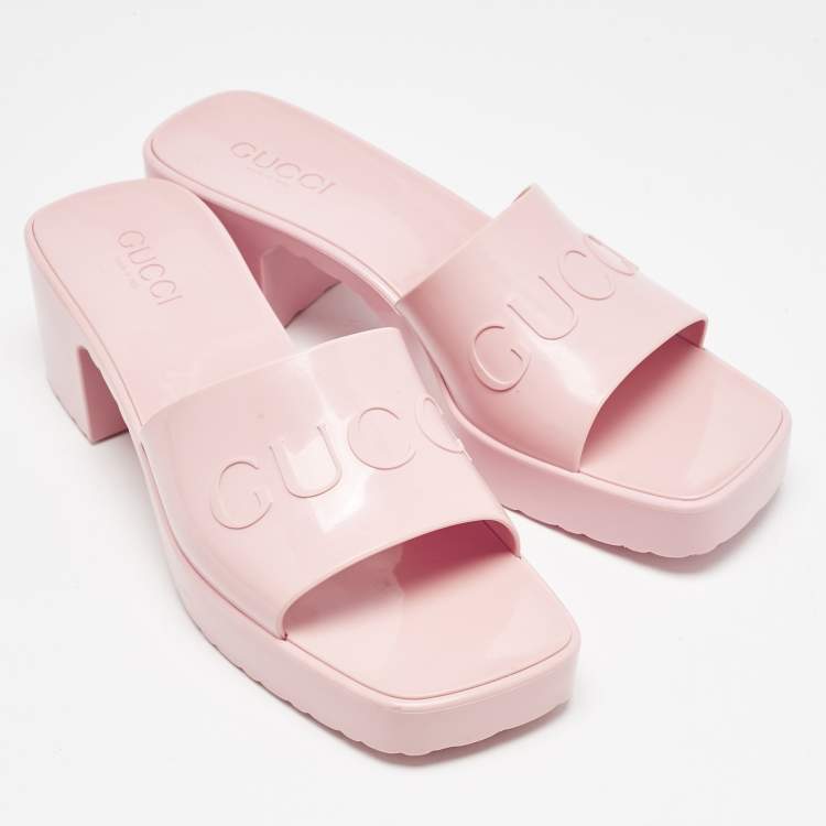 Pre Owned Gucci Light Pink Jelly Logo Slide Sandals Size 40
