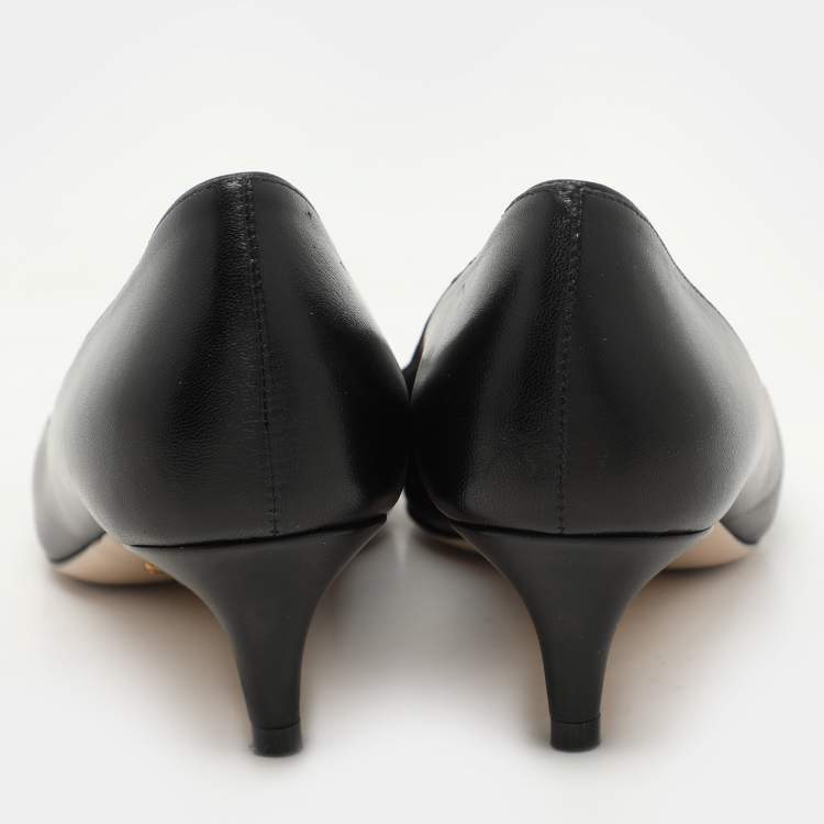 Pre Owned Gucci Black Leather Zumi Pumps Size 38