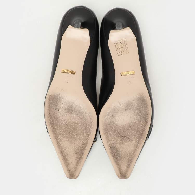 Pre Owned Gucci Black Leather Zumi Pumps Size 38