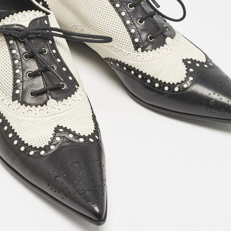 Pre Owned Gucci Black/White Brogue Leather Pointed Toe Oxfords Size 40
