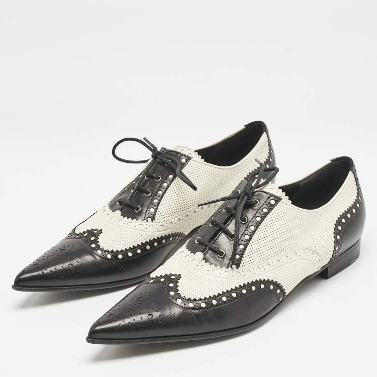 Pre Owned Gucci Black/White Brogue Leather Pointed Toe Oxfords Size 40