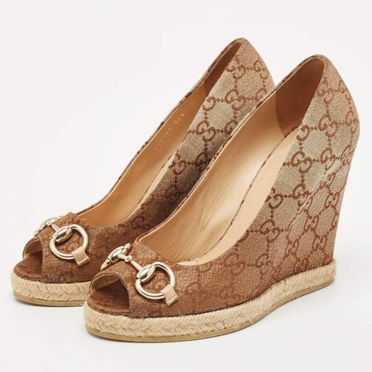 Pre Owned Gucci Beige GG Canvas Charlotte Horsebit Wedge Peep Toe Espadrille Pumps Size 36.5
