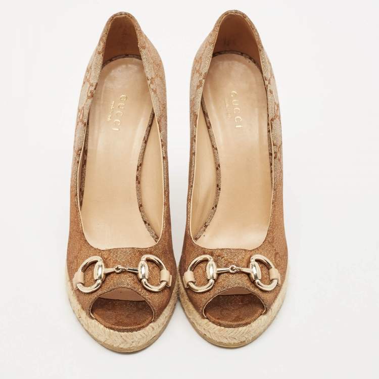 Pre Owned Gucci Beige GG Canvas Charlotte Horsebit Wedge Peep Toe Espadrille Pumps Size 36.5