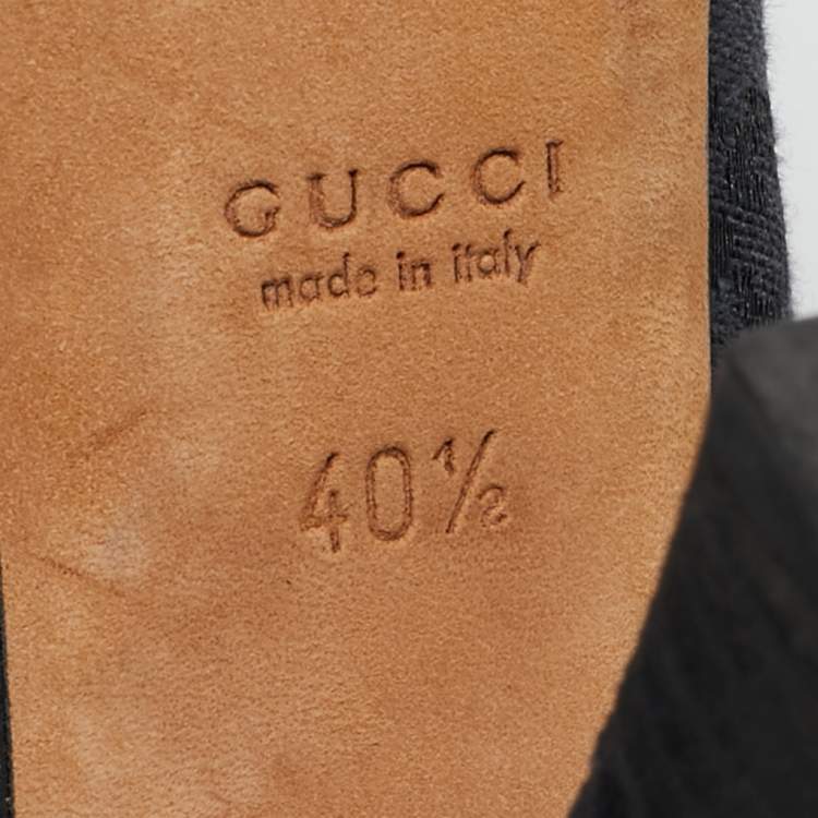 Pre Owned Gucci Grey/Black GG Canvas Interlocking Logo Round Toe Pumps Size 40.5
