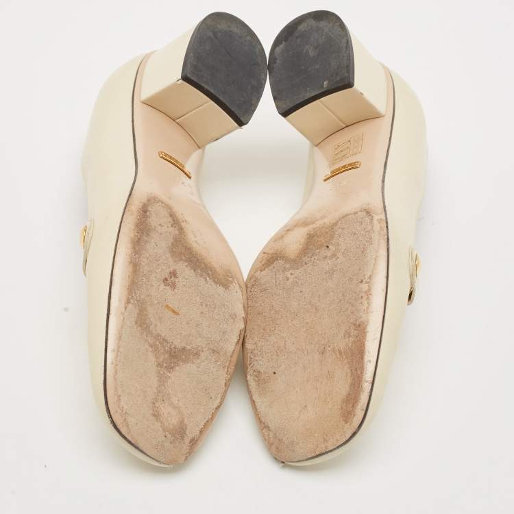 Pre Owned Gucci Cream Leather Sylvie Chain Embellished Block Heel Pumps Size 38.5