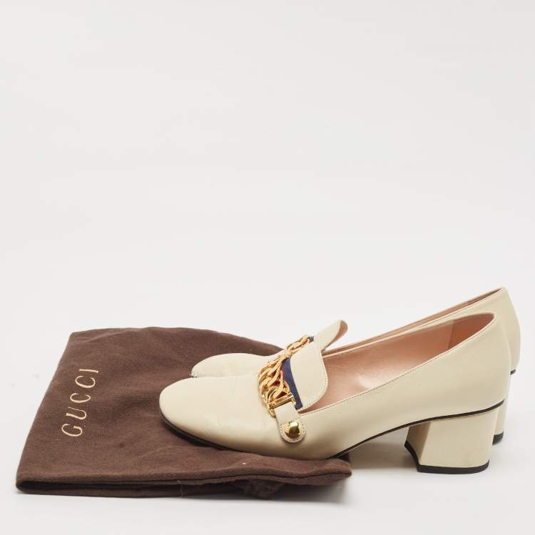 Pre Owned Gucci Cream Leather Sylvie Chain Embellished Block Heel Pumps Size 38.5