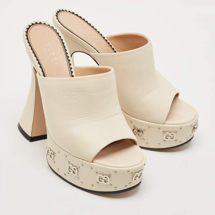 Pre Owned Gucci Cream Leather GG Platform Slide Sandals Size 36.5