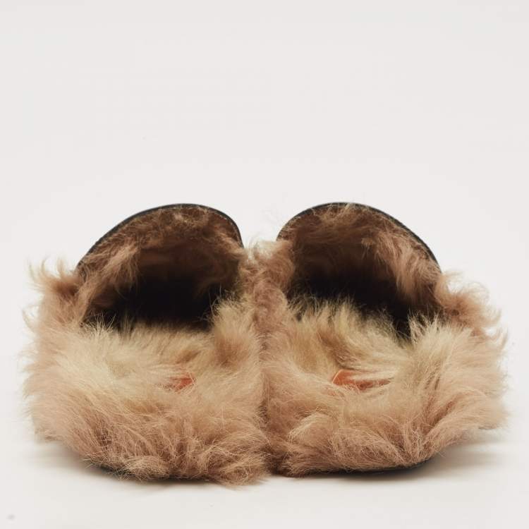 Pre Owned Gucci Black Leather And Fur Princetown Mule Sandals Size 39