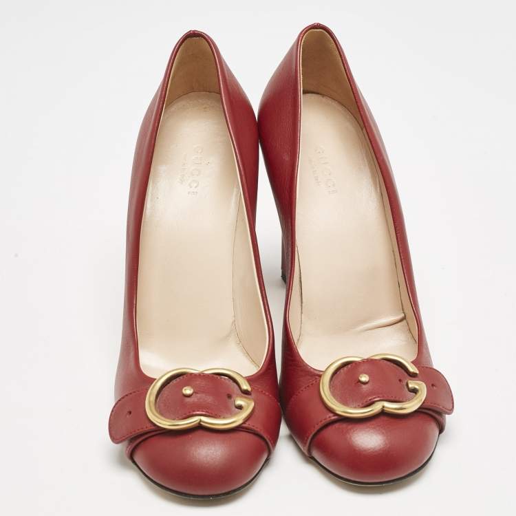 Pre Owned Gucci Red Leather GG Buckle Pumps Size 38.5