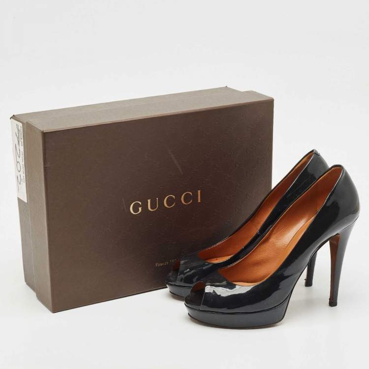Pre Owned Gucci Navy Blue Patent Leather Betty Platform Pumps Size 38.5