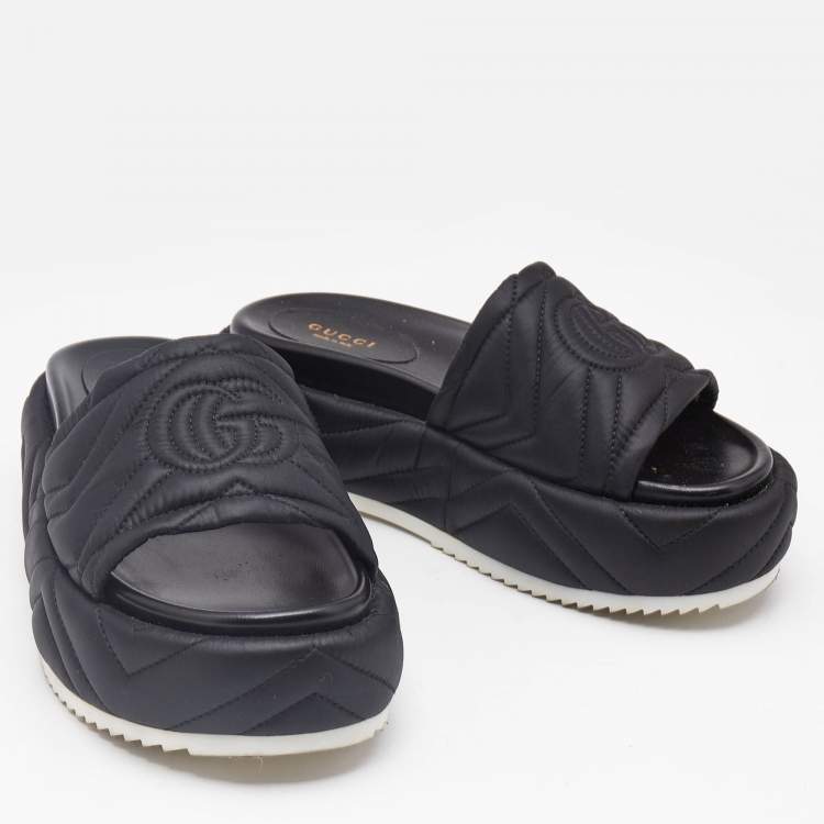 مملوكة مسبقًا Gucci Black Matelassé Nylon Angelina Platform Sandals Size 36.5
