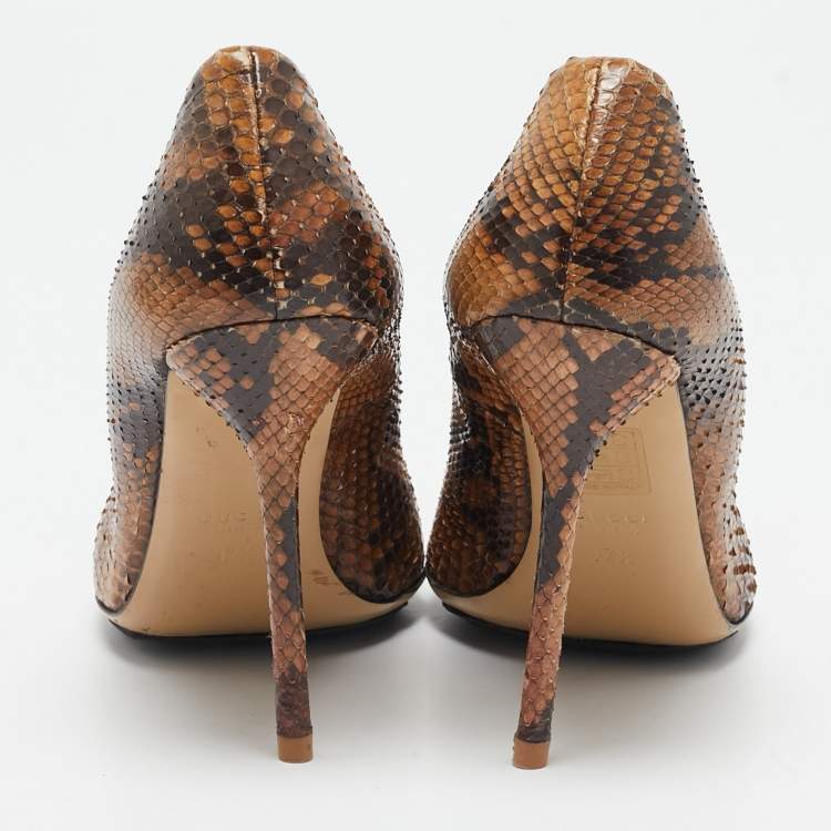 Pre Owned Gucci Brown Python Leather Pointed Toe Pumps Size 37.5