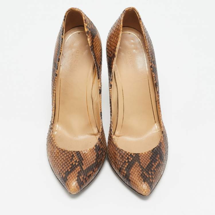 Pre Owned Gucci Brown Python Leather Pointed Toe Pumps Size 37.5