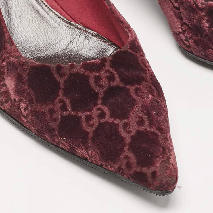 Pre Owned Gucci Burgundy GG Velvet Pointed Toe Pumps Size 41