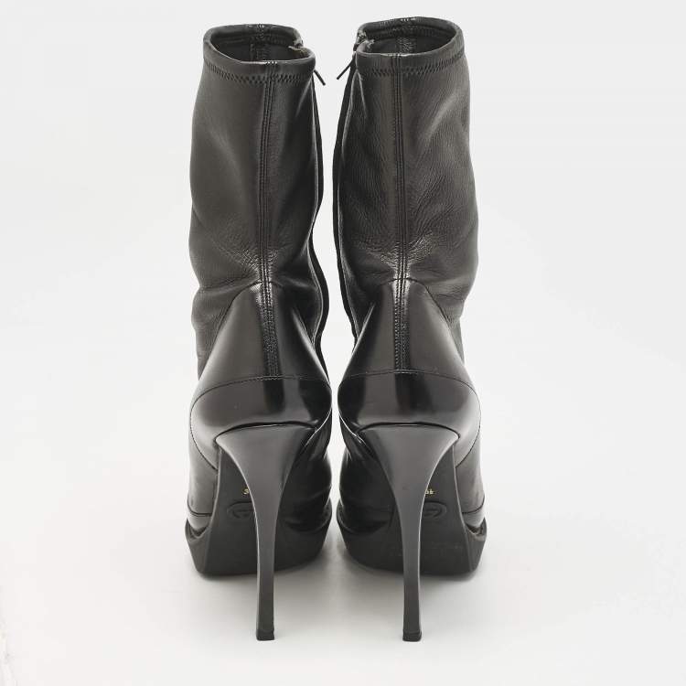 Pre Owned Gucci Black Leather Zipped Ankle Length Boots Size 36.5