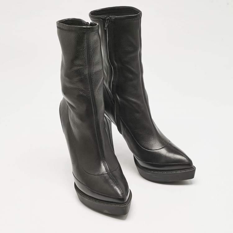 Pre Owned Gucci Black Leather Zipped Ankle Length Boots Size 36.5