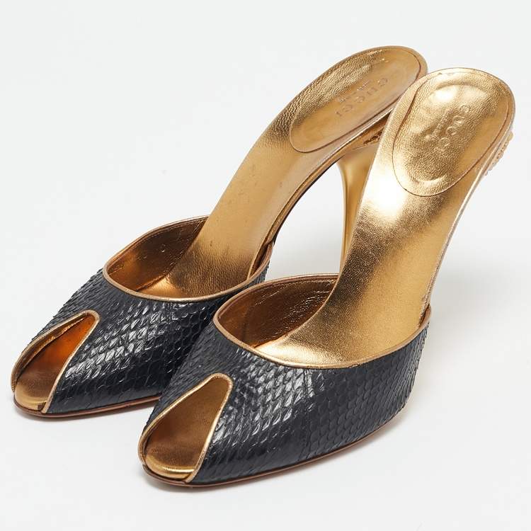مملوكة مسبقًا Gucci Black/Gold Snakeskin and Leather Slide Sandals Size 40